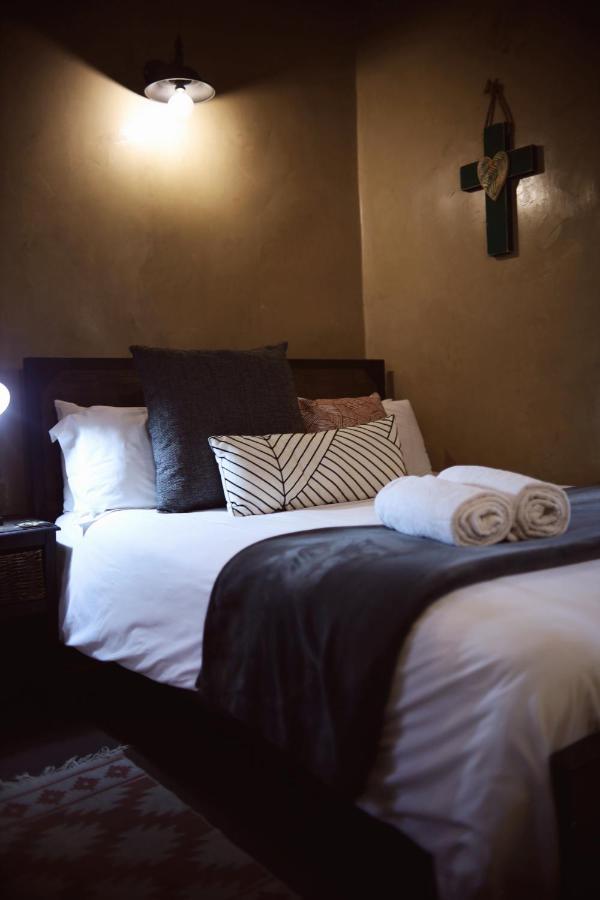 Modern Farm Apartment Lichtenburg Bagian luar foto