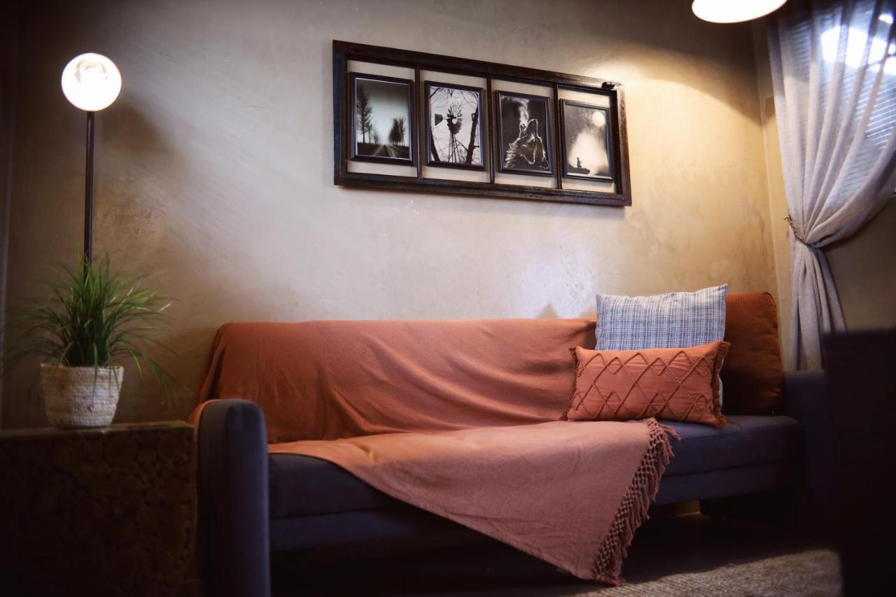 Modern Farm Apartment Lichtenburg Bagian luar foto
