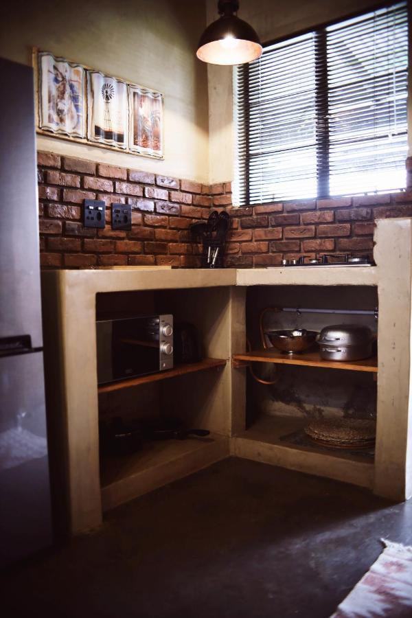 Modern Farm Apartment Lichtenburg Bagian luar foto