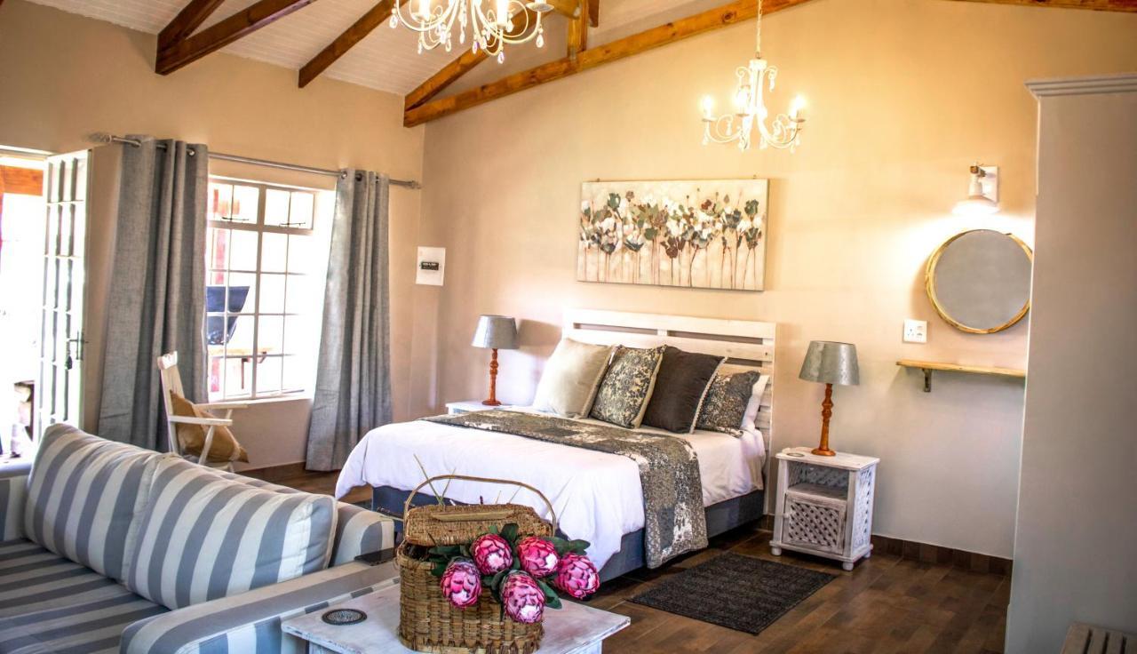 Modern Farm Apartment Lichtenburg Bagian luar foto
